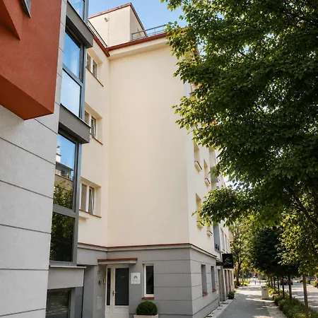 Apartment Park *